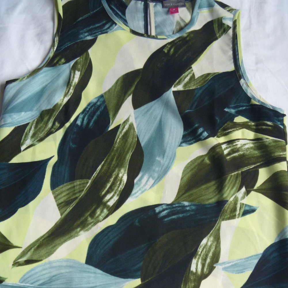 Vince Camuto long sleeveless top sz M~SALE